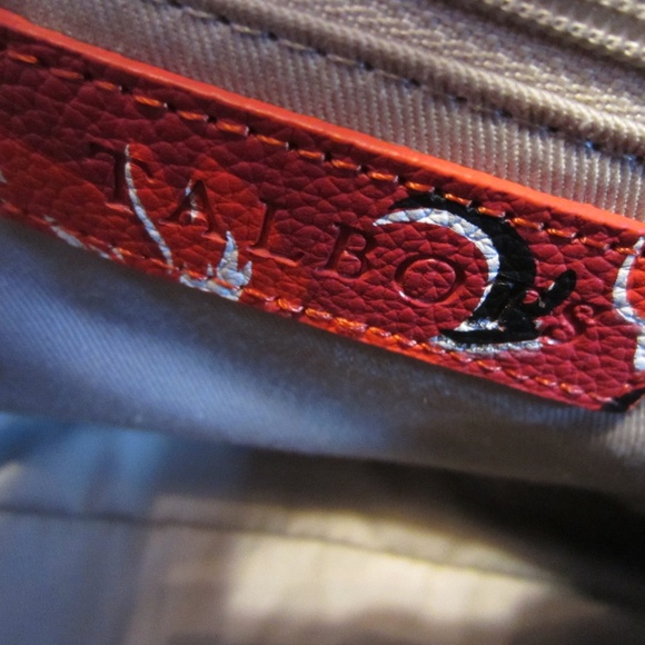 Talbot's Red Leather Floral Purse - Picture 4 of 7